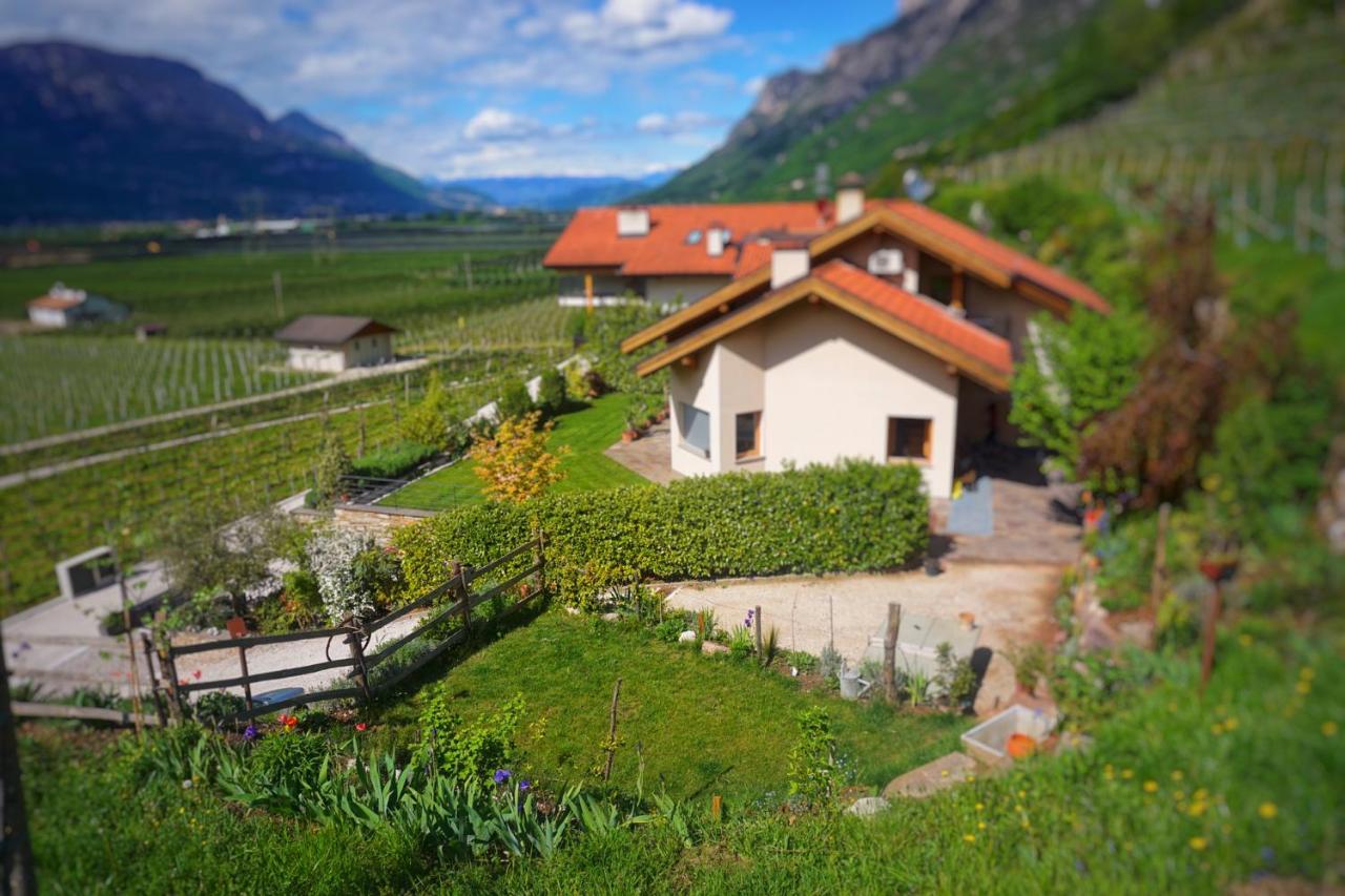 Апартаменти Agritur Zuveith Салорно Екстер'єр фото